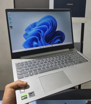 New Laptop Lenovo ThinkBook 15 16GB Intel Core i5 SSD 512GB
