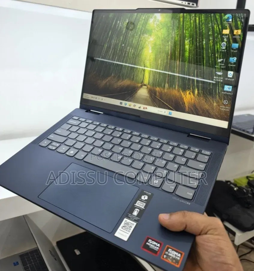 New Laptop Lenovo 16GB AMD Ryzen 7 SSD 1T