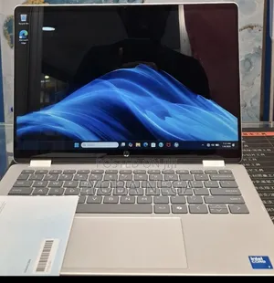 New Laptop HP OmniBook 5 14" 16GB Intel Core 7 SSD 512GB
