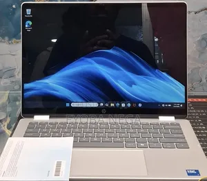 New Laptop HP OmniBook 5 14" 16GB Intel Core 7 SSD 512GB