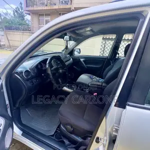 Toyota RAV4 2004 Silver
