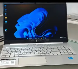 New Laptop HP Stream Notebook 8GB Intel Core i3 SSD 512GB