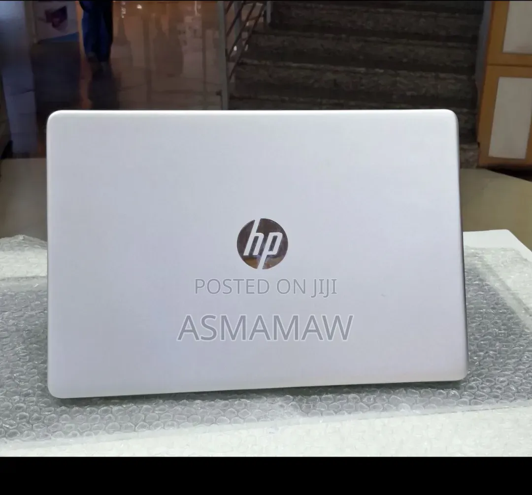 New Laptop HP Stream Notebook 8GB Intel Core i3 SSD 512GB