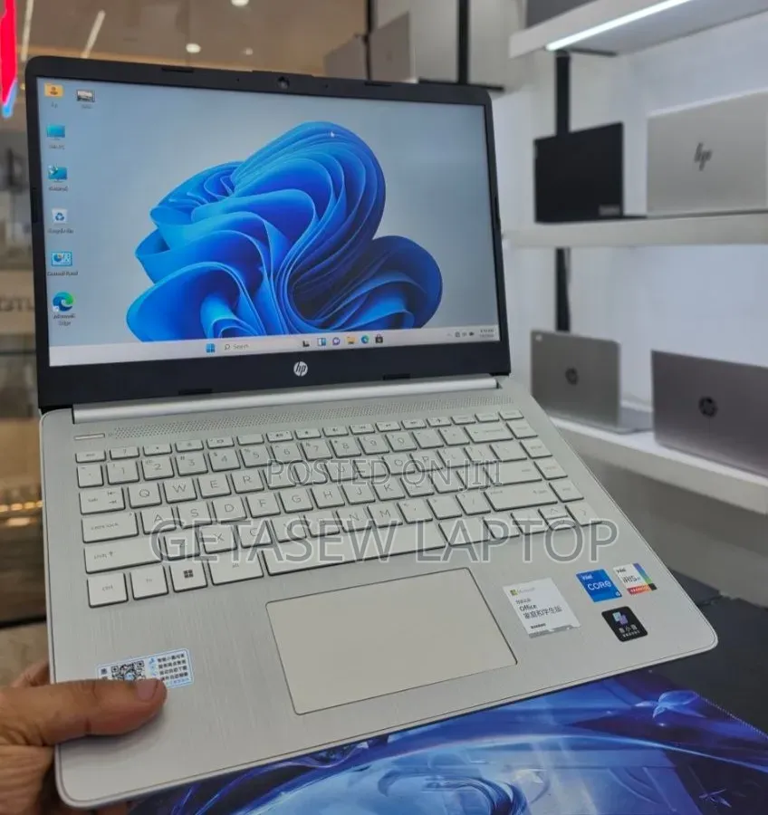 New Laptop HP Stream Notebook 16GB Intel Core i5 SSD 512GB