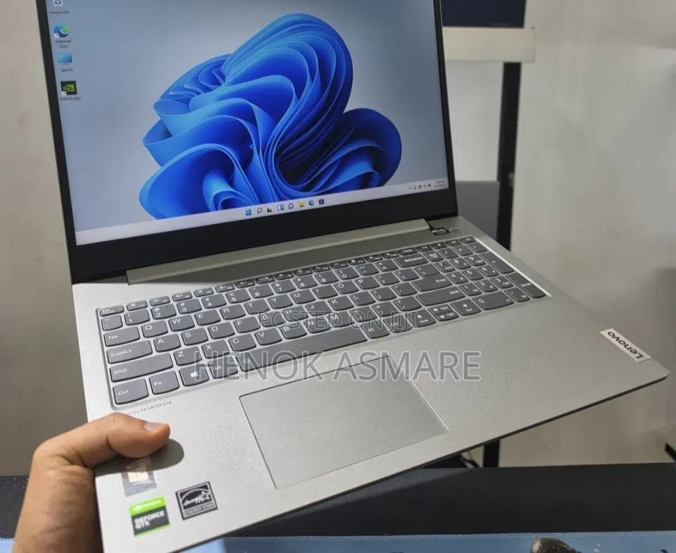 New Laptop Lenovo ThinkBook 15 16GB Intel Core i5 SSD 512GB