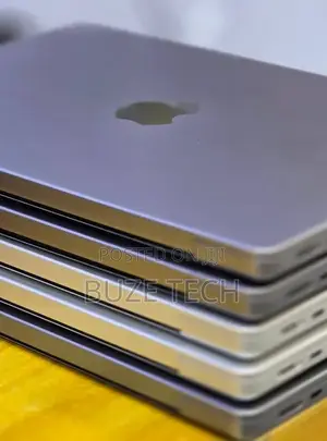 New Laptop Apple MacBook Pro 2021 M1 16GB Apple M1 Pro SSD 512GB
