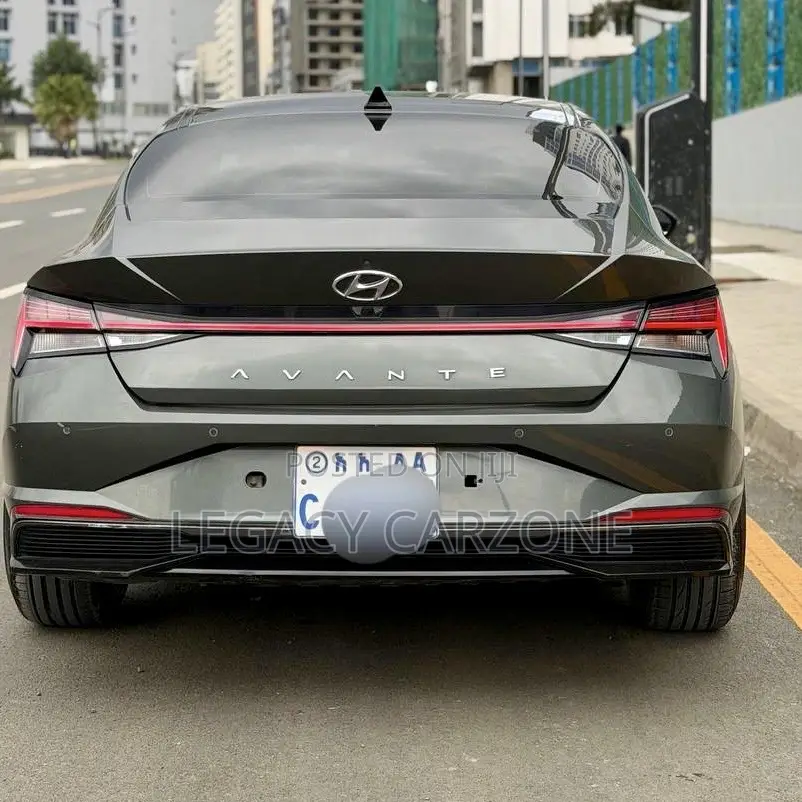 Hyundai Avante 2022 Gray
