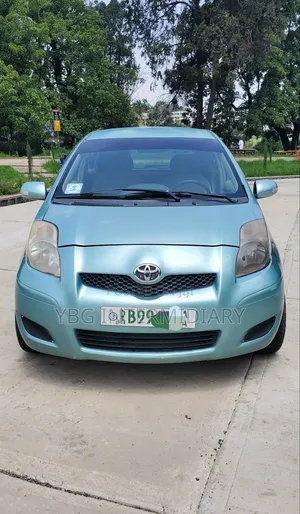 Toyota Yaris 1.3 2008 Green
