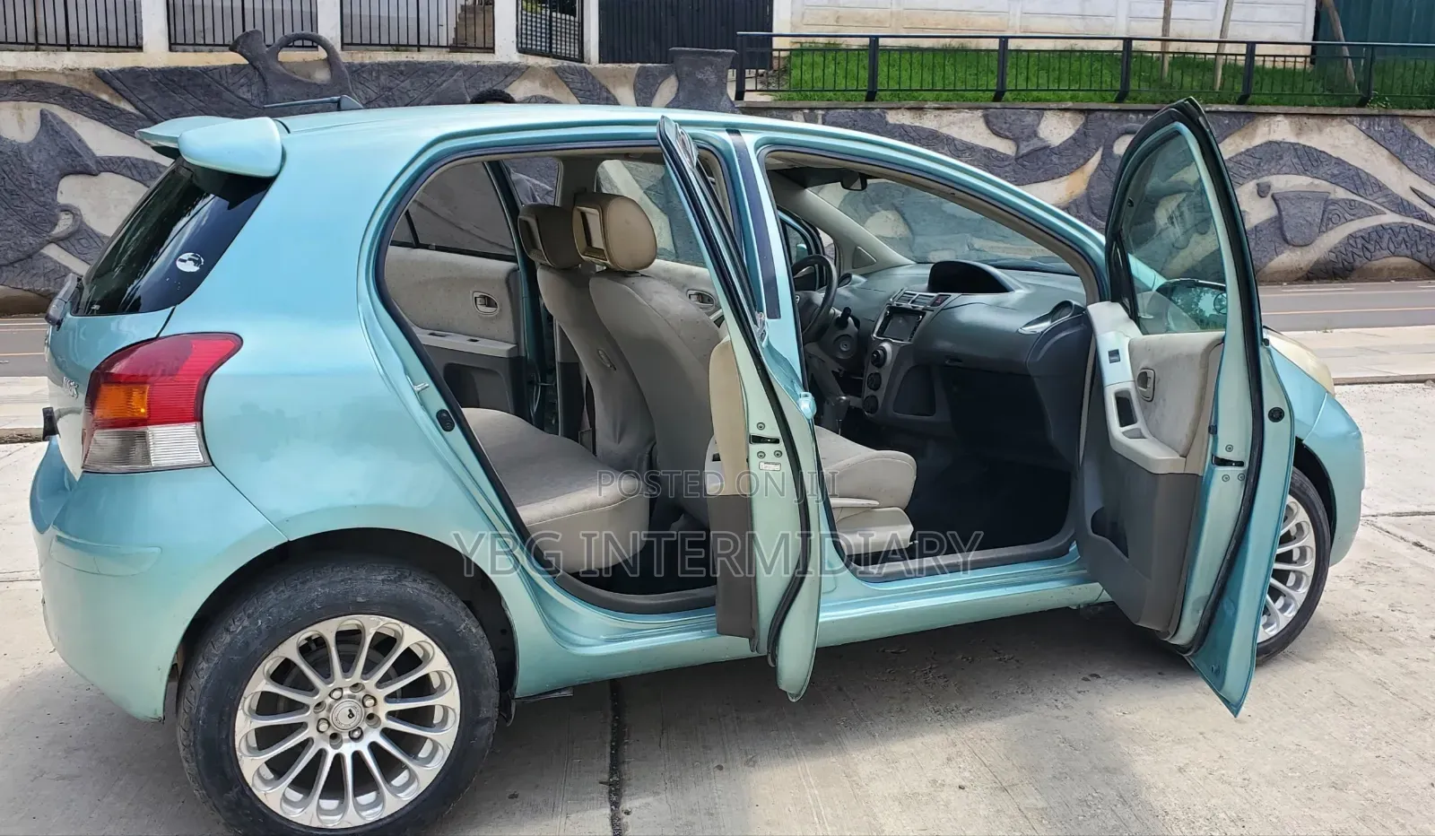 Toyota Yaris 1.3 2008 Green
