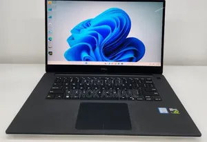 New Laptop Dell XPS 15 16GB Intel Core i7 SSD 512GB
