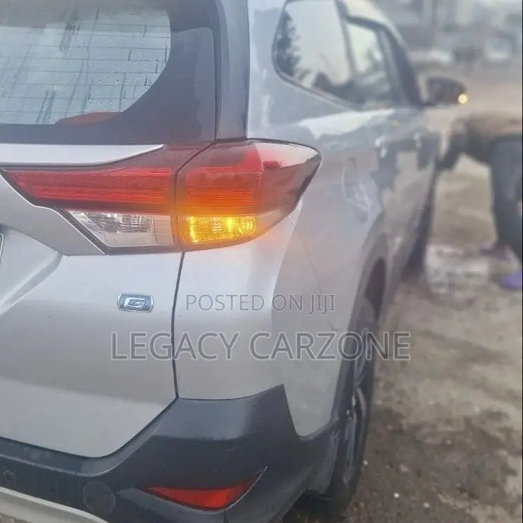 Toyota Rush 2021 Silver