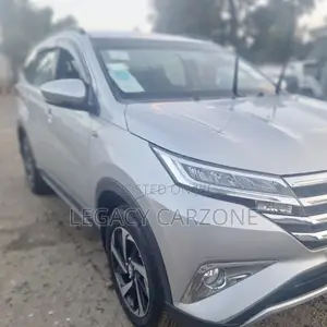 Toyota Rush 2021 Silver