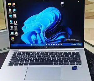 New Laptop HP EliteBook 840 G10 16GB Intel Core i7 SSD 512GB