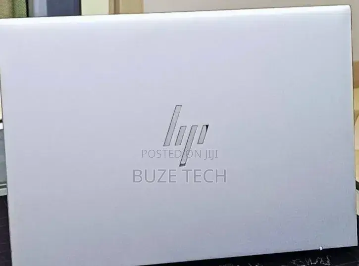 New Laptop HP EliteBook 840 G10 16GB Intel Core i7 SSD 512GB