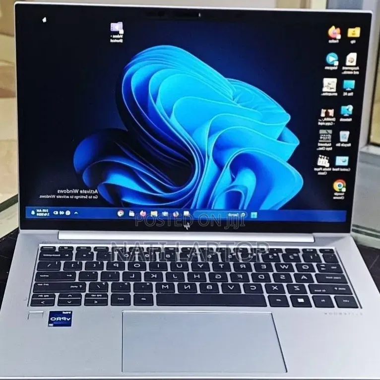 New Laptop HP EliteBook 840 G10 16GB Intel Core i7 SSD 512GB