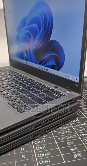 New Laptop Lenovo ThinkPad T14s G4 16GB Intel Core i5 SSD 512GB