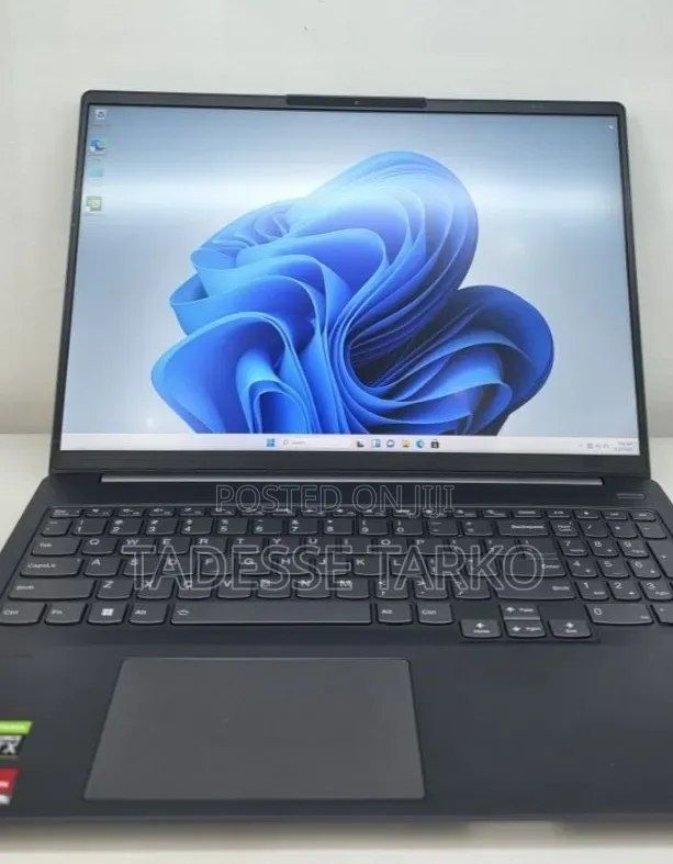 New Laptop Lenovo IdeaPad 1 16GB AMD Ryzen 7 SSD 512GB