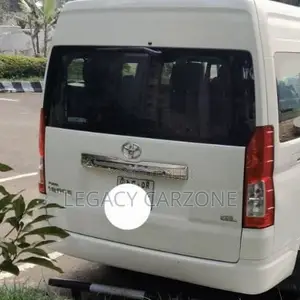 Toyota HiAce 2020 White