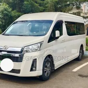 Toyota HiAce 2020 White