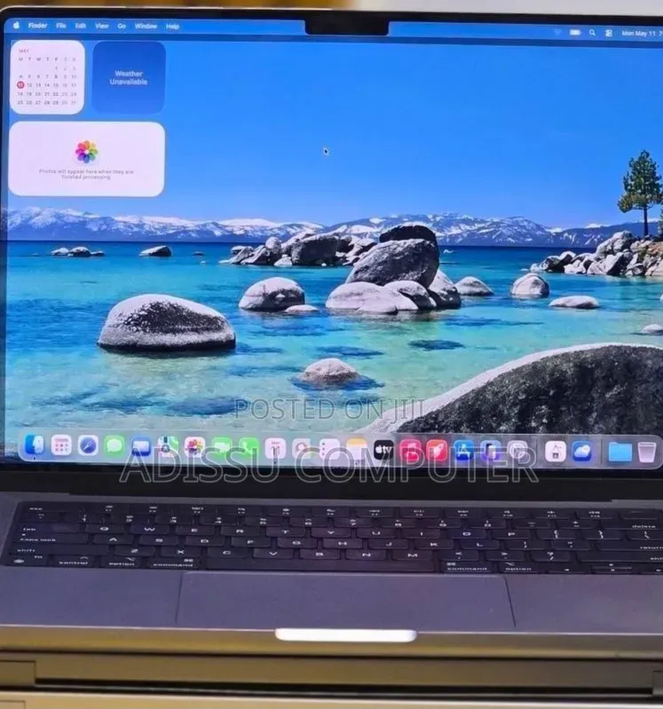 New Laptop Apple MacBook Pro 2019 16GB Intel Core i7 SSD 512GB