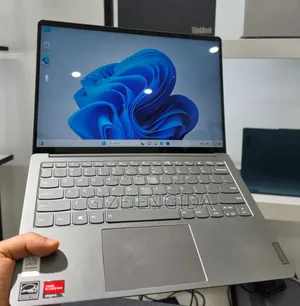 New Laptop Lenovo Ideapad 3 16GB AMD Ryzen 7 SSD 512GB