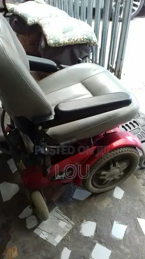 Pride Mobility Jet 2 Electric Wheelchair – Excellent Condition