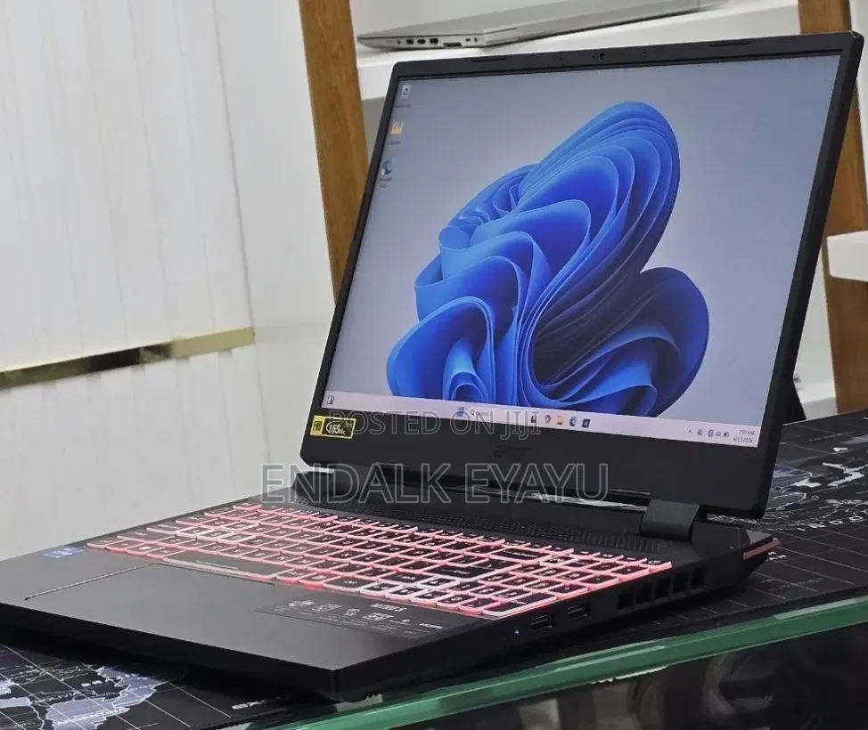 New Laptop Acer Nitro 5 16GB Intel Core i7 SSD 512GB