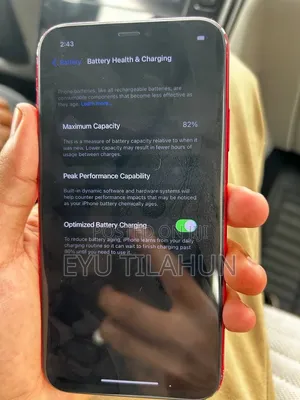Apple iPhone 11 64 GB Red