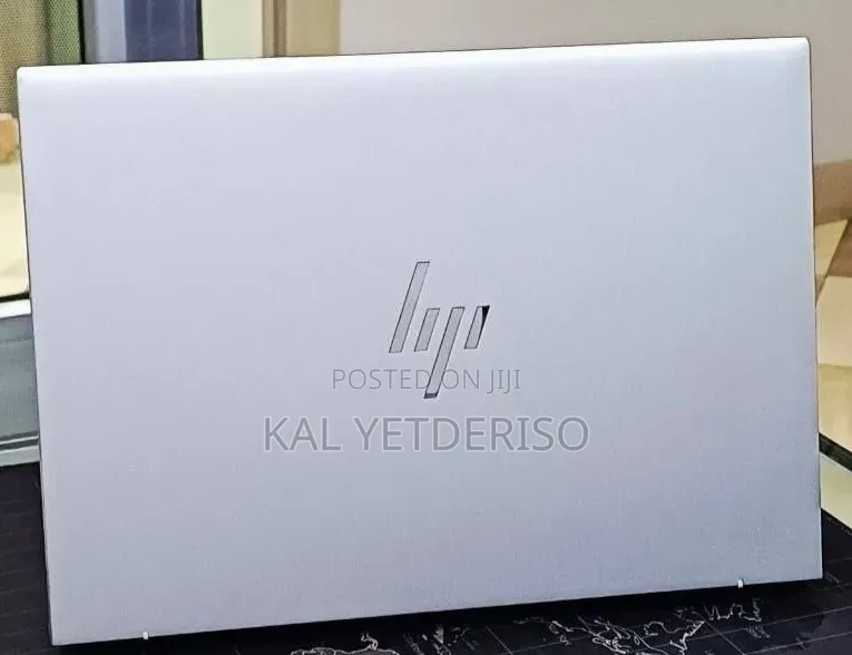New Laptop HP EliteBook 840 G10 16GB Intel Core i7 SSD 512GB