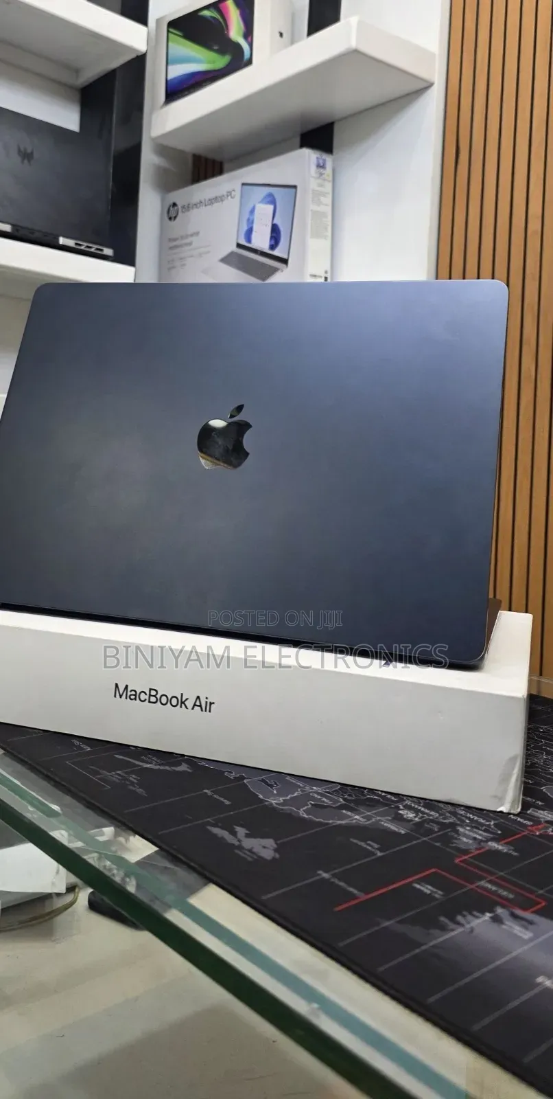 New Laptop Apple MacBook Air 2025 M4 16GB Apple M4 SSD 256GB