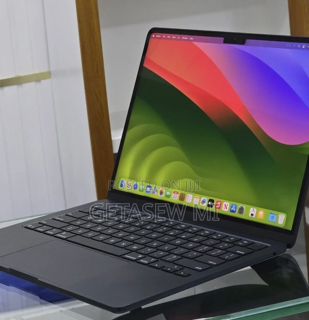 New Laptop Apple MacBook Air 2025 M4 16GB Apple M4 SSD 256GB