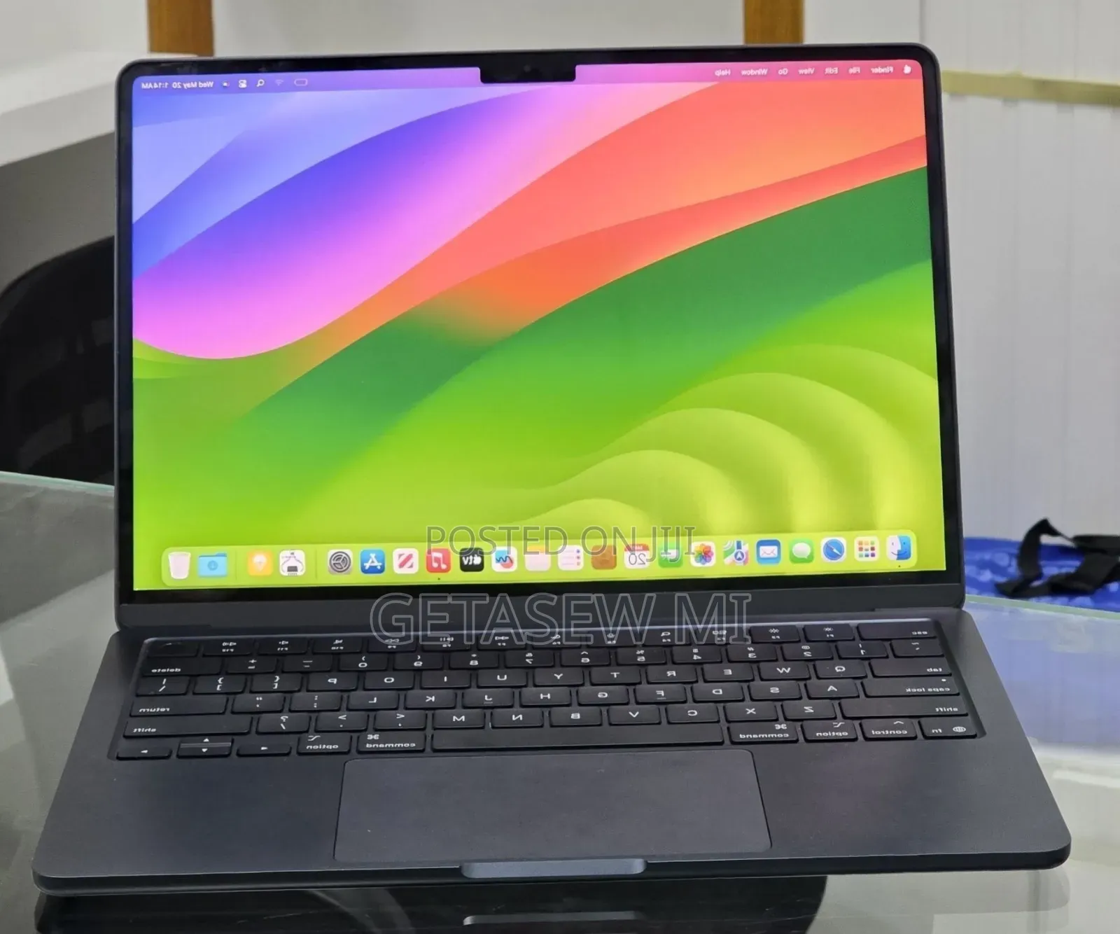 New Laptop Apple MacBook Air 2025 M4 16GB Apple M4 SSD 256GB