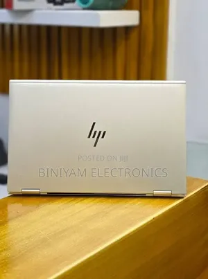 New Laptop HP EliteBook 1040 G8 16GB Intel Core i7 SSD 512GB