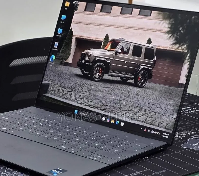 New Laptop Dell XPS 15 16GB Intel Core i7 SSD 512GB