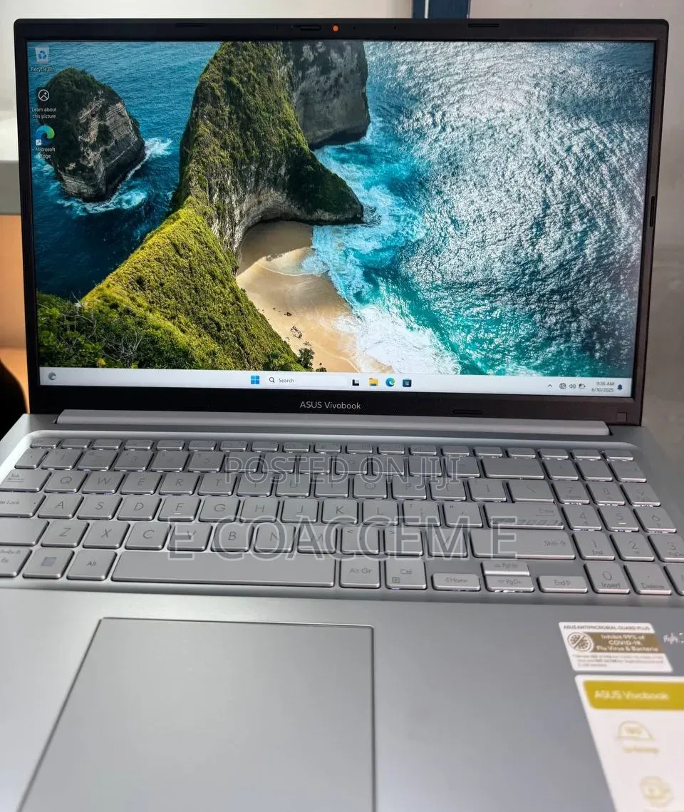 New Laptop Asus 16GB AMD Ryzen 7 SSD 512GB