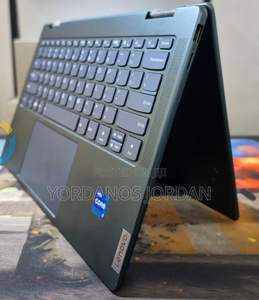 New Laptop Lenovo ThinkPad X390 Yoga 16GB Intel Core i7 SSD 512GB