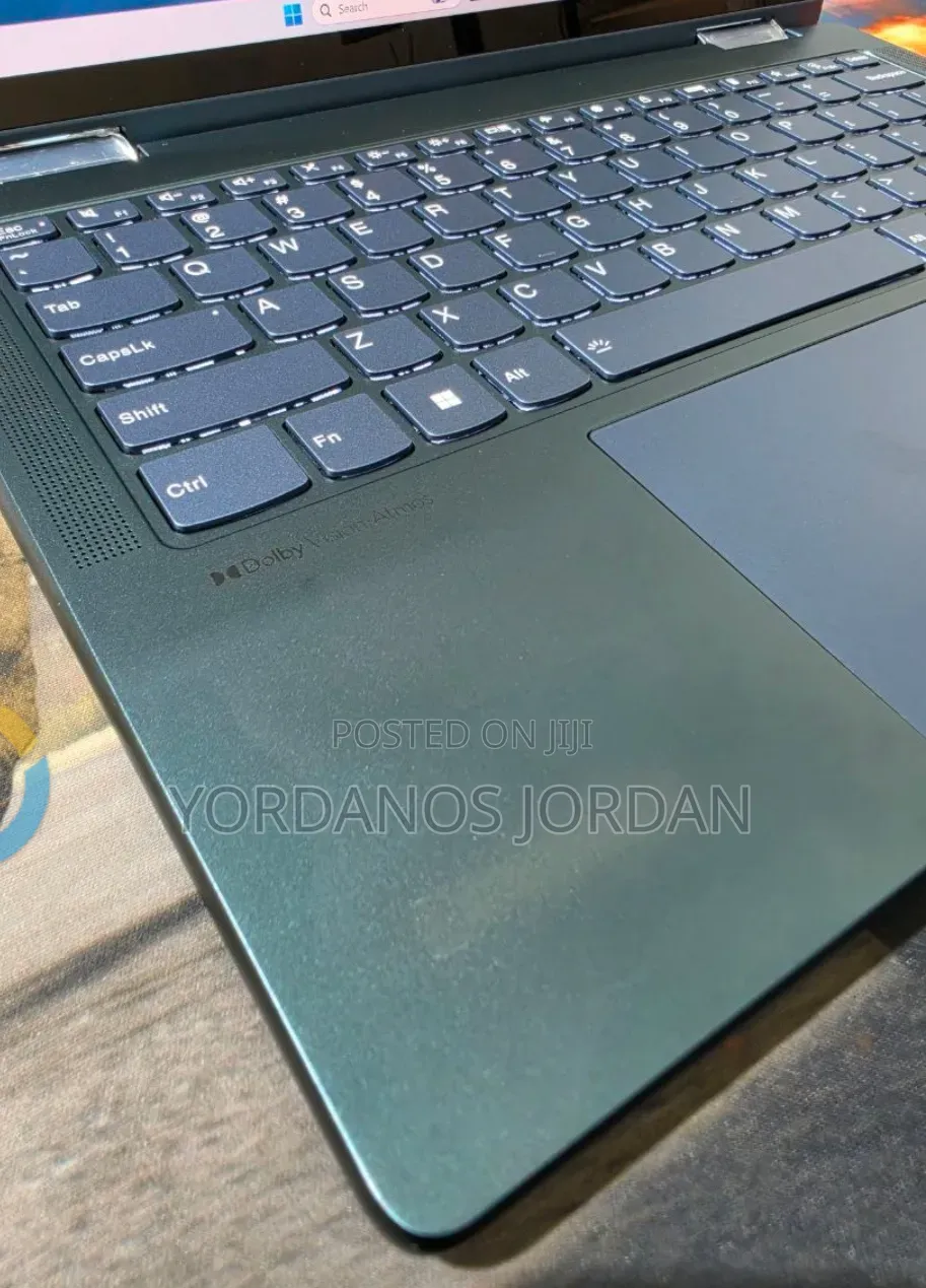 New Laptop Lenovo ThinkPad X390 Yoga 16GB Intel Core i7 SSD 512GB