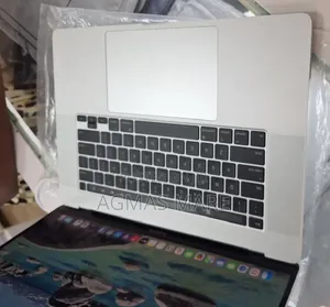 New Laptop Apple MacBook Pro 2019 32GB Intel Core i9 SSD 1T