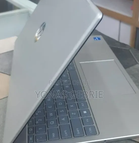 New Laptop HP Stream Notebook 16GB Intel Core i5 SSD 512GB