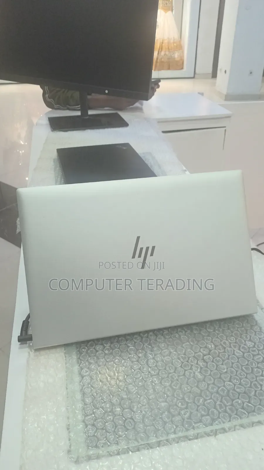 New Laptop HP EliteBook 830 G8 16GB Intel Core i5 SSD 512GB