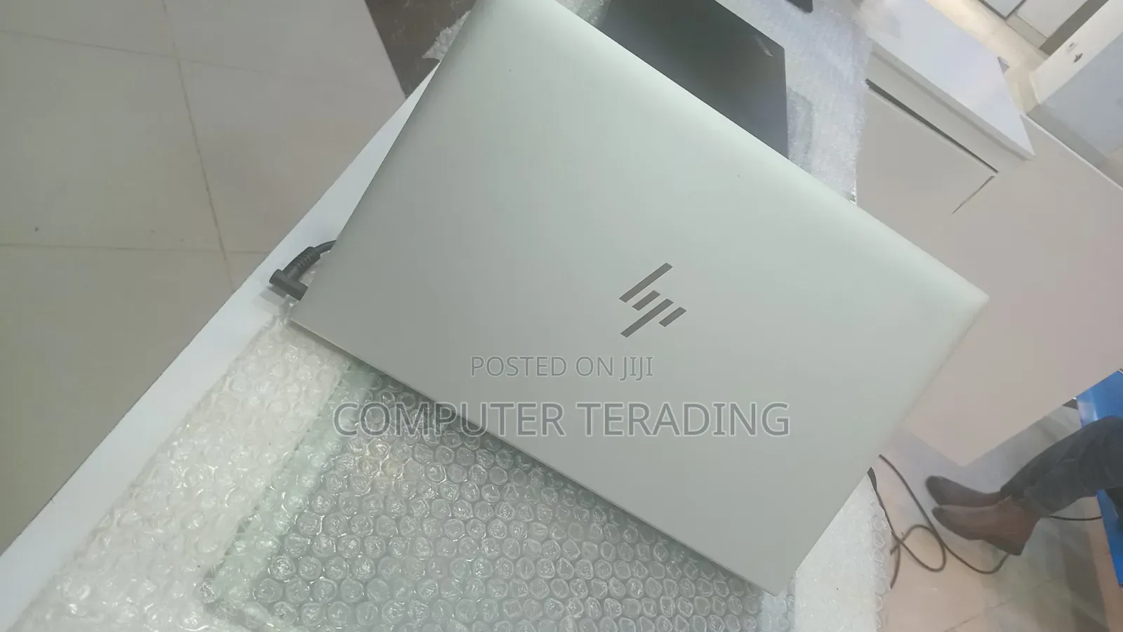 New Laptop HP EliteBook 830 G8 16GB Intel Core i5 SSD 512GB