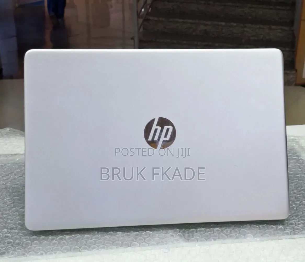 New Laptop HP Stream Notebook 8GB Intel Core i3 SSD 512GB