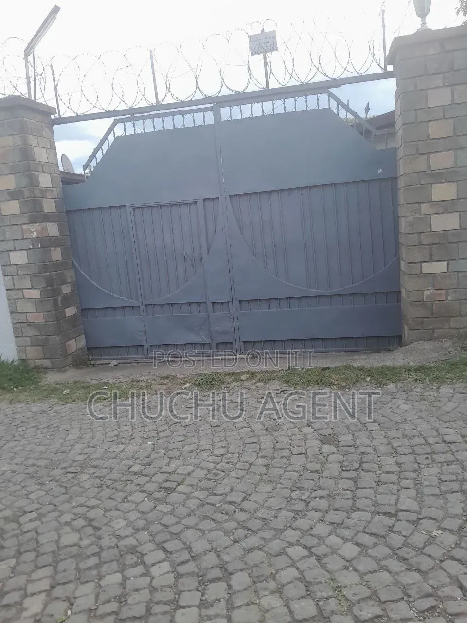 2bdrm Villa in Bole for sale