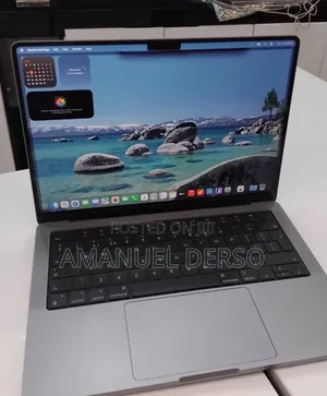 New Laptop Apple MacBook Pro 2023 M3 8GB Apple M3 SSD 512GB