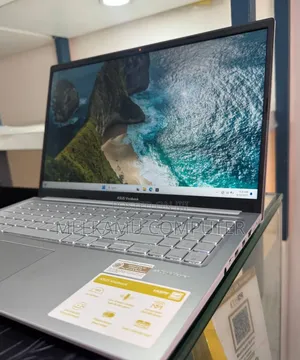 New Laptop Asus Vivobook 15 16GB AMD Ryzen 7 SSD 512GB