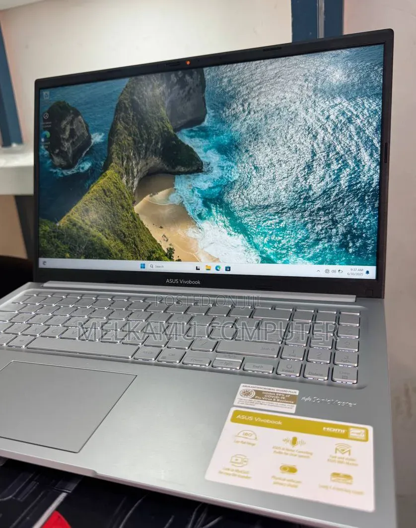 New Laptop Asus Vivobook 15 16GB AMD Ryzen 7 SSD 512GB
