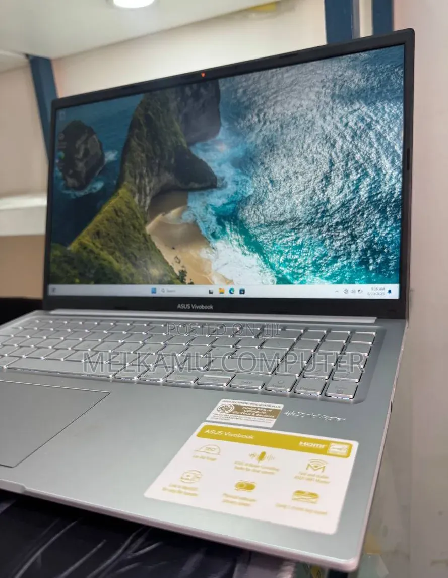 New Laptop Asus Vivobook 15 16GB AMD Ryzen 7 SSD 512GB