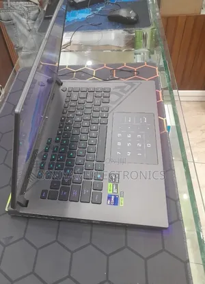 New Laptop Asus ROG Strix G16 G614 16GB Intel Core i9 SSD 1T