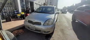 Toyota Yaris 2003 Silver
