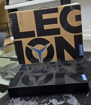 New Laptop Lenovo Legion 9 32GB AMD Ryzen 9 SSD 1T